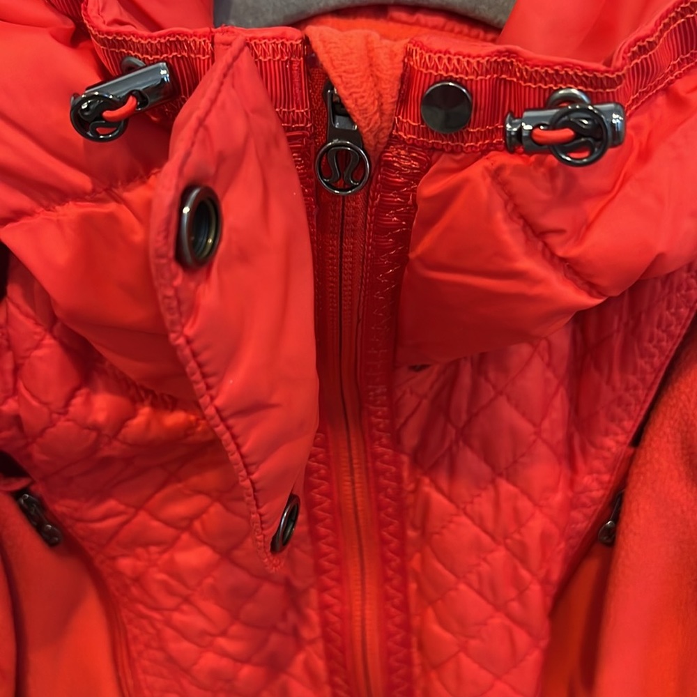 Lululemon jacket - Picture 7 of 7